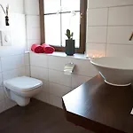 Rosenhof Garni Hotell 3*